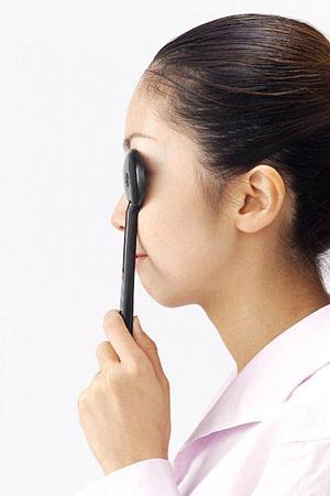 群馬県のさとり歯科クリニックのインプラント治療を受ける