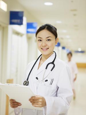 子供の歯並びを整えるための矯正歯科ガイド：目立たない治療法と経済的負担の軽減方法