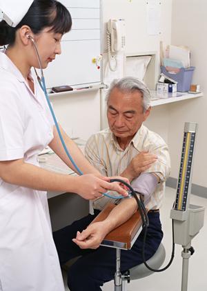 川越のホワイトニングも可能な矯正歯科